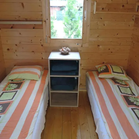Holiday home Bungalow With Terrace And Scenic Grounds, Cleaning Included Wrzosowo (Kamien)