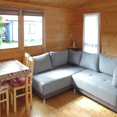 Bungalow With Terrace And Scenic Grounds, Cleaning Included Wrzosowo (Kamien)